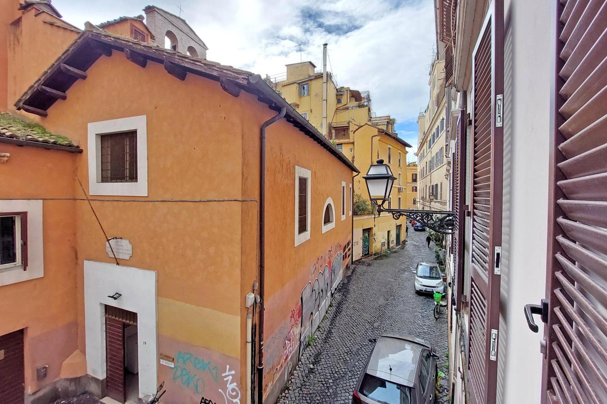 Ych-Lussuoso Appartamento Al Colosseo Roma Exterior foto